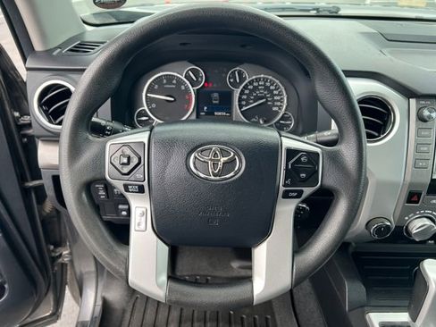 Used 2014 Toyota Tundra SR5 w/ SR5 Upgrade Package AWD/4WD image 16
