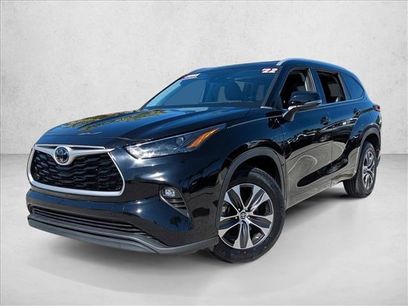 Certified 2022 Toyota Highlander XLE