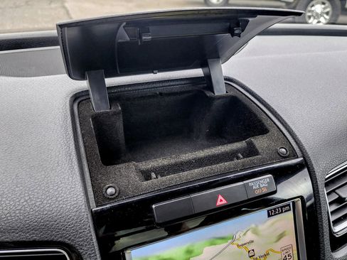 Used 2014 Volkswagen Touareg VR6 image 29