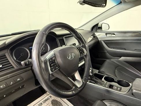 Used 2018 Hyundai Sonata Limited w/ Limited Ultimate Package 03 image 6