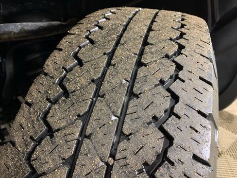 Used 2022 RAM 1500 Classic SLT w/ Electronics Group AWD/4WD image 31