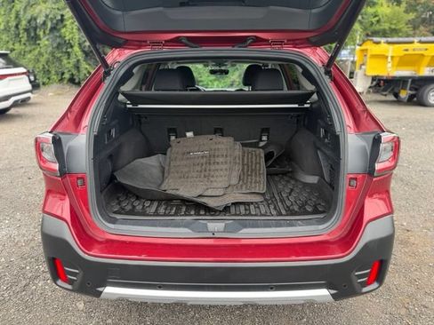 Used 2020 Subaru Outback Limited AWD/4WD image 11
