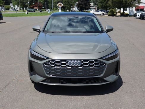 Used 2025 Audi A5 2.0T Premium Plus w/ Premium Plus AWD/4WD image 2
