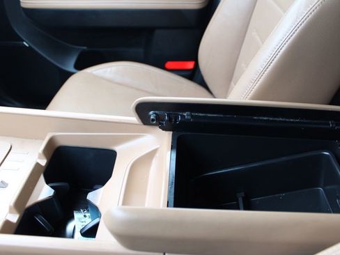 Used 2024 Hyundai Santa Fe Limited image 46