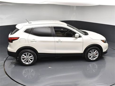 Used 2019 Nissan Rogue Sport SV image 47