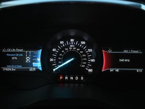 Used 2020 Ford Edge Titanium AWD/4WD image 36
