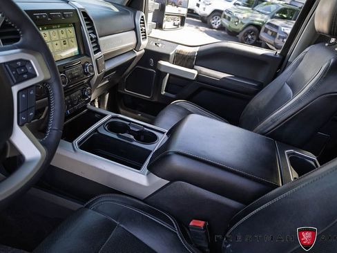 Used 2018 Ford F250 Lariat w/ Lariat Ultimate Package AWD/4WD image 38
