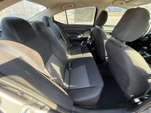 Used 2021 Nissan Versa S image 31