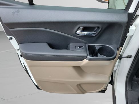 Used 2020 Honda Ridgeline RTL-E image 11