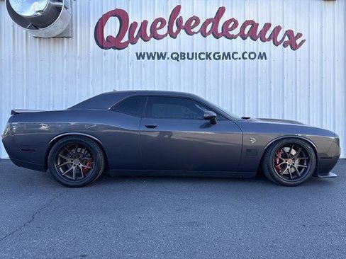 Used 2016 Dodge Challenger SRT Hellcat image 34