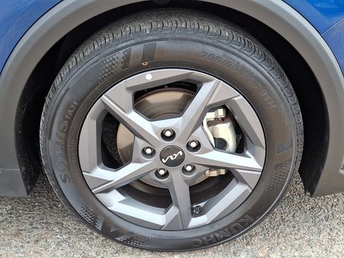 Used 2025 Kia K4 FWD image 9