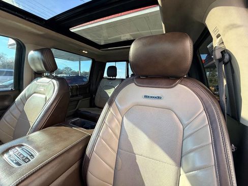 Used 2019 Ford F450 Limited image 31