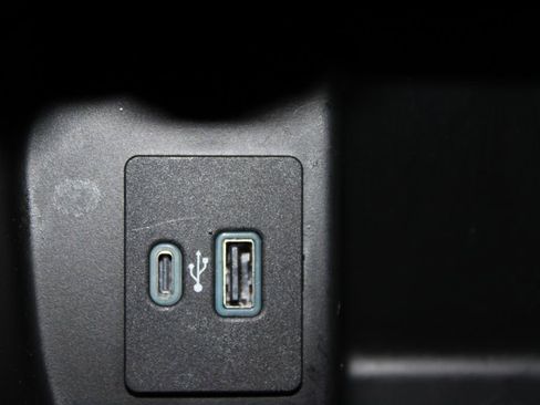 Used 2024 Ford F150 XLT w/ Mobile Office Package image 46