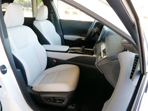 Certified 2025 Lexus RX 350h w/ Convenience Package image 8