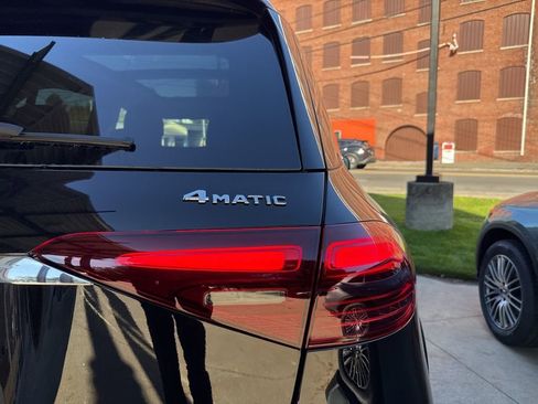 New 2026 Mercedes-Benz GLE 450 4MATIC image 7