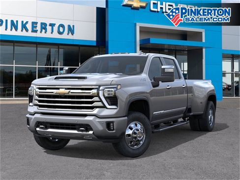 New 2026 Chevrolet Silverado 3500 High Country w/ Technology Package image 7