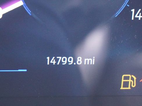 Used 2025 Ford Mustang EcoBoost image 9