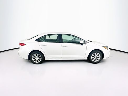 Used 2026 Toyota Corolla LE FWD image 10