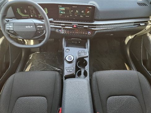 New 2026 Kia Sportage S image 18