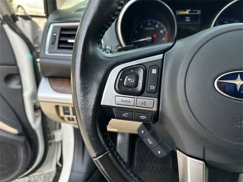 Used 2016 Subaru Outback 3.6R Limited image 27