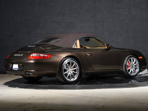 Used 2008 Porsche 911 Carrera S RWD image 34