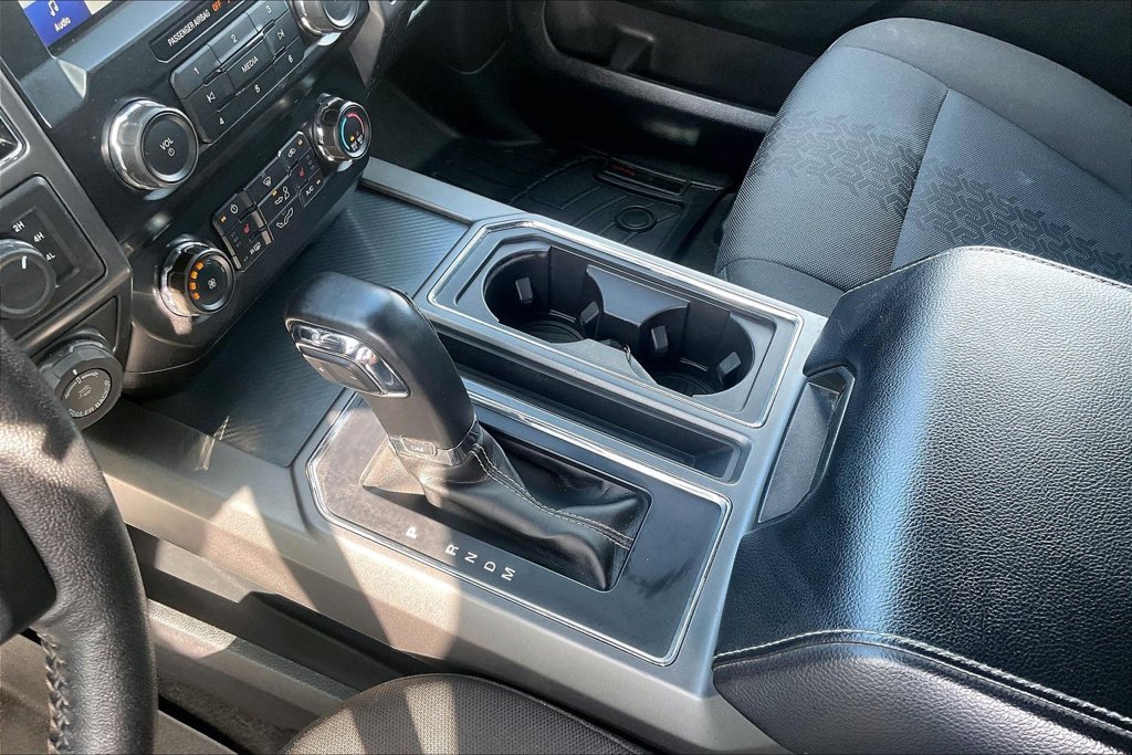 Used 2019 Ford F150 XLT w/ Equipment Group 302A Luxury AWD/4WD image 16