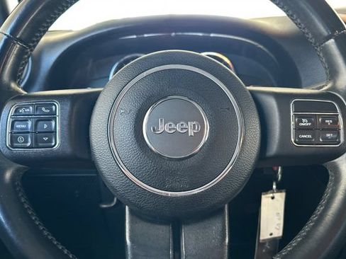 Used 2015 Jeep Wrangler Unlimited Sport w/ Quick Order Package 24S AWD/4WD image 24