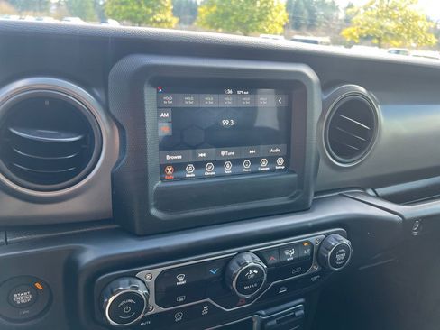 Certified 2023 Jeep Wrangler Sport image 22