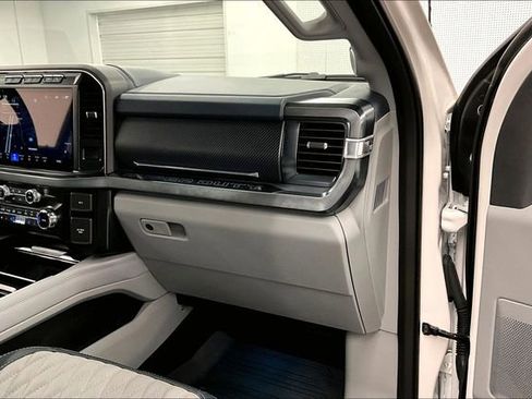 Used 2023 Ford F450 Limited w/ FX4 Off-Road Package AWD/4WD image 18