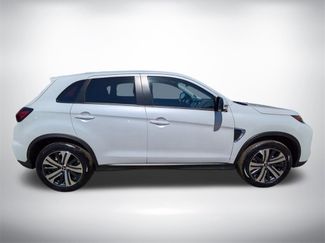 New 2025 Mitsubishi Outlander Sport SE video 2