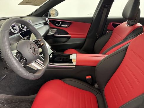 New 2026 Mercedes-Benz C 300 4MATIC Sedan image 11