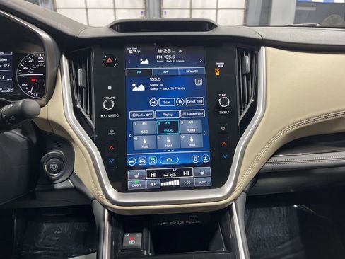 Used 2023 Subaru Outback Limited image 27