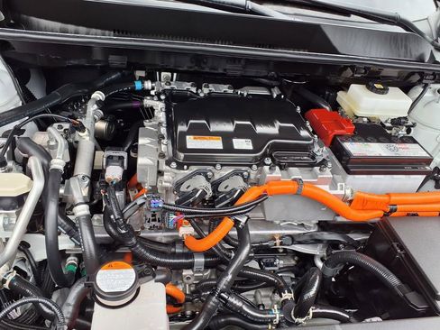 Certified 2023 Subaru Solterra Limited image 18