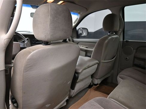 Used 2004 Dodge Ram 1500 Truck SLT image 17
