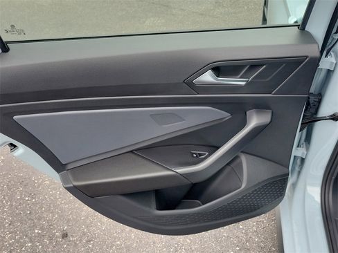 Used 2025 Volkswagen Jetta GLI Autobahn w/ GLI Black Package image 8