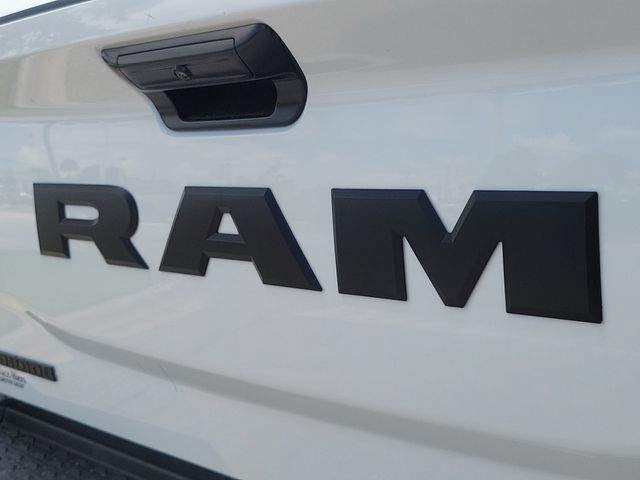 New 2027 RAM 3500 Big Horn AWD/4WD image 6
