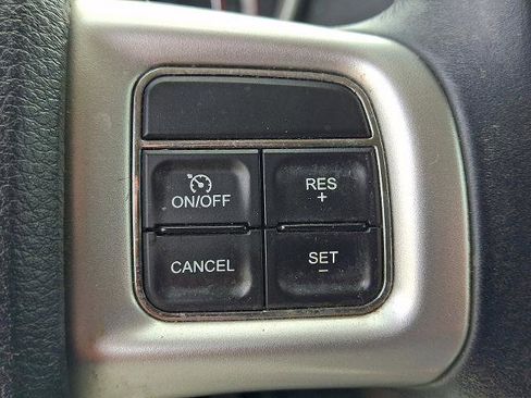 Used 2017 Dodge Journey SXT w/ Blacktop Package image 23