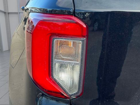 Certified 2023 Ford Explorer ST-Line w/ Class IV Trailer Tow Package image 10