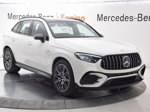 New 2025 Mercedes-Benz GLC 43 AMG 4MATIC image 8