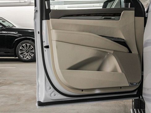 New 2026 Cadillac Escalade Platinum Luxury image 24