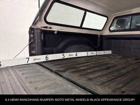 Used 2016 RAM 2500 Big Horn w/ Black Appearance Group AWD/4WD image 8