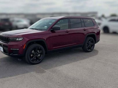 New 2025 Jeep Grand Cherokee L Limited w/ Black Appearance Package