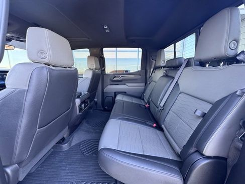 Used 2023 Chevrolet Silverado 1500 ZR2 w/ ZR2 Bison Edition image 15