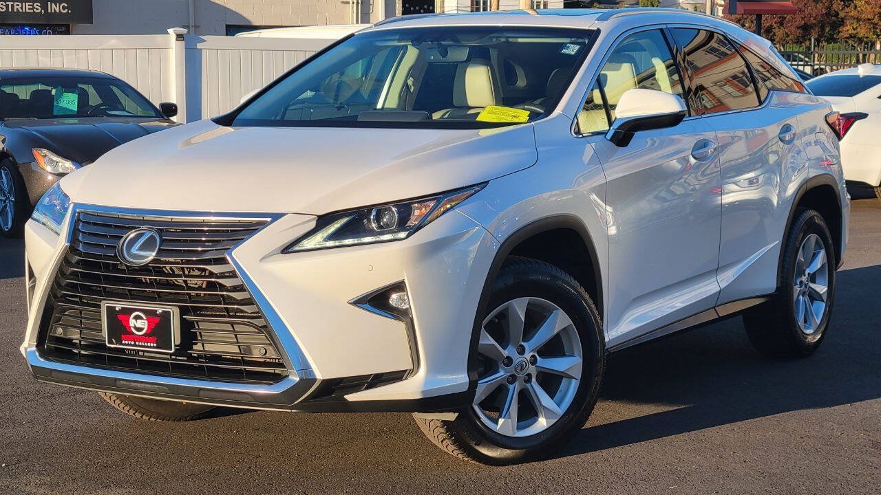 Used 2016 Lexus RX 350 AWD w/ Premium Package image 2