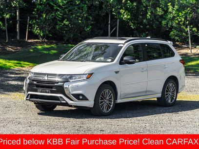 Used 2021 Mitsubishi Outlander LE