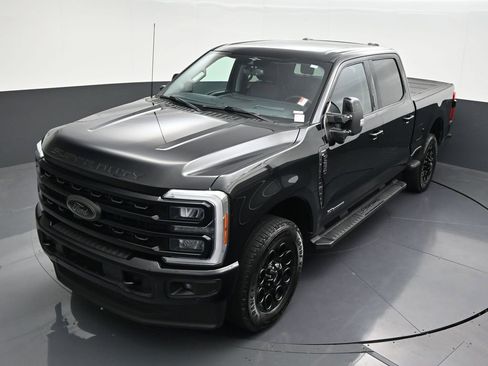 Used 2023 Ford F250 Lariat w/ Lariat Ultimate Package image 18