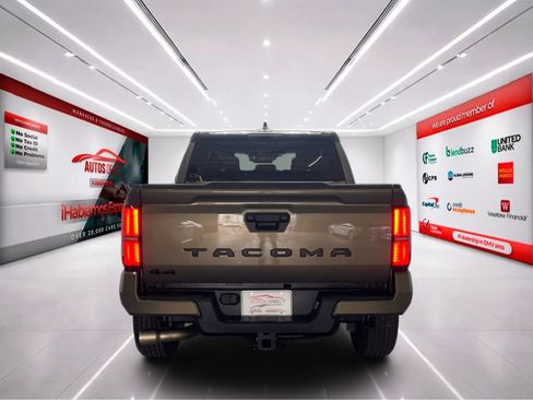 Used 2024 Toyota Tacoma TRD Sport AWD/4WD image 6