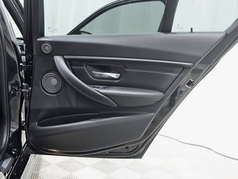 Used 2018 BMW M3 image 43