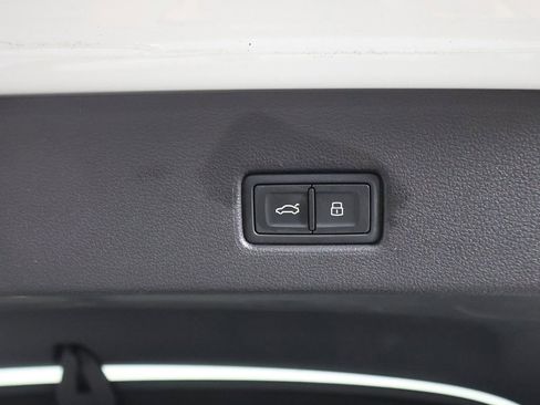 Used 2022 Audi A7 3.0T Premium w/ Convenience Package AWD/4WD image 21