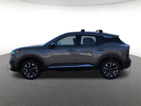New 2026 Nissan Kicks SV w/ Cold Weather Package image 8